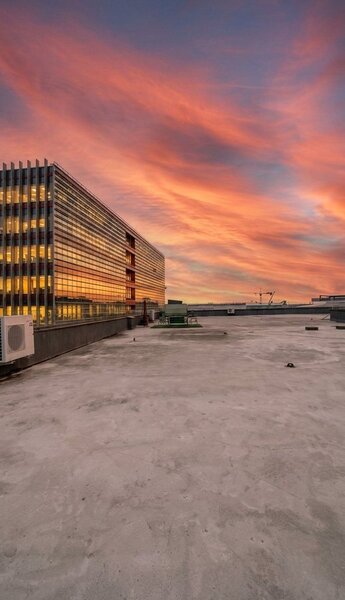Pipera, penthouse exclusivist cu terasa de 200 mp.